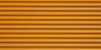 Jak zamocować rolety do okna?