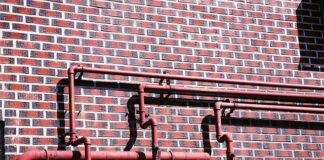 Jak odpowietrzyć manometr? Jak odpowietrzyć manometr?