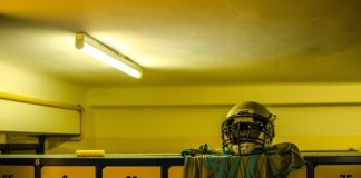 Jak założyć ochraniacze na piszczele? Jak założyć ochraniacze na piszczele?