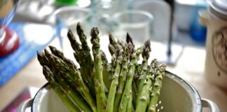 W czym gotować na ogniu?