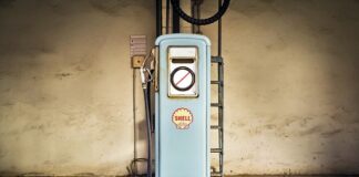 Jak podłączyć manetkę gazu do sterownika?